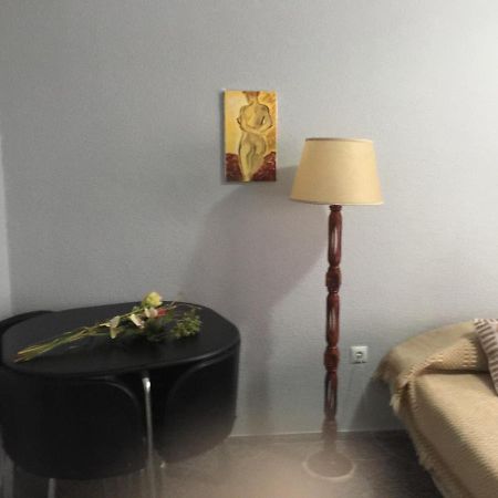 Habitacion Renfe Alicante Eksteriør billede